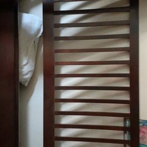 Cal king sleigh head board, foot board